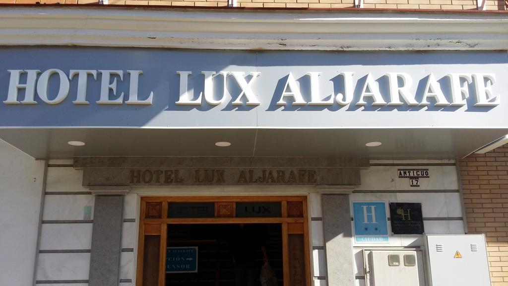 Hotel Lux Aljarafe Mairena del Aljarafe Zewnętrze zdjęcie