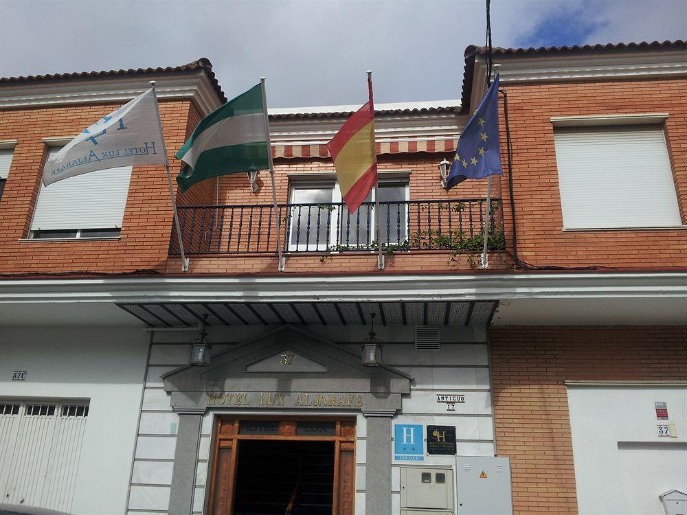 Hotel Lux Aljarafe Mairena del Aljarafe Zewnętrze zdjęcie