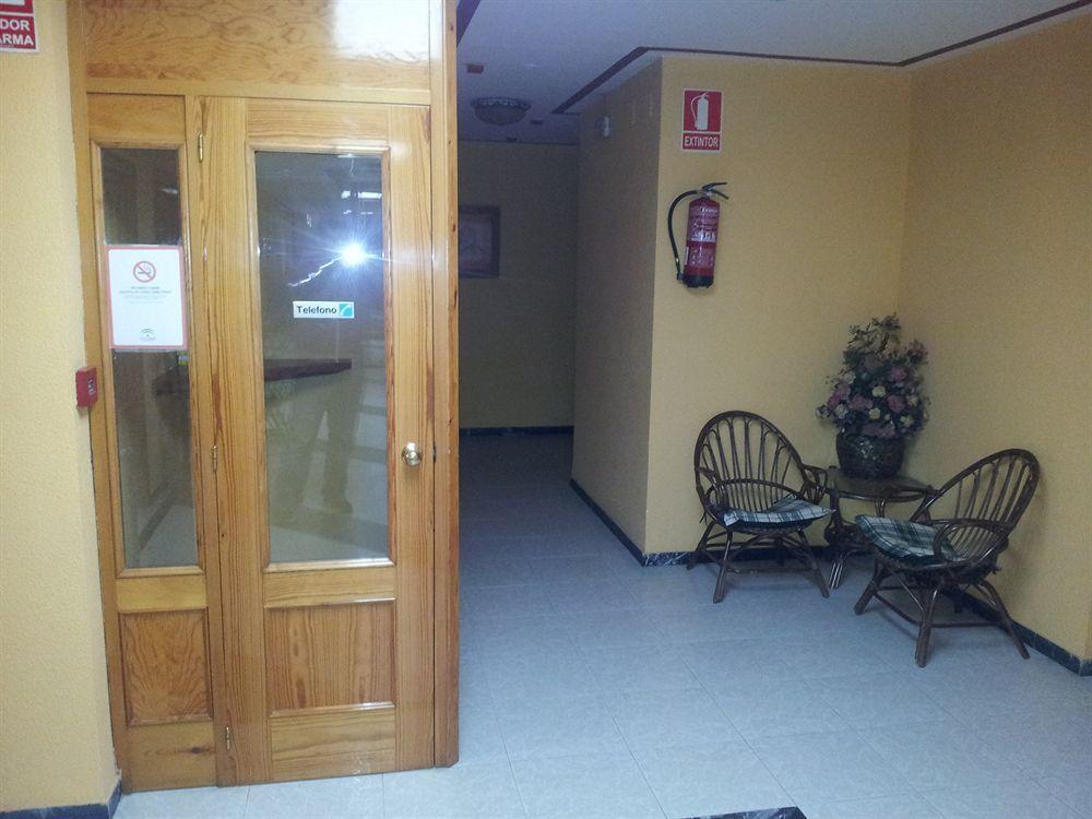 Hotel Lux Aljarafe Mairena del Aljarafe Zewnętrze zdjęcie