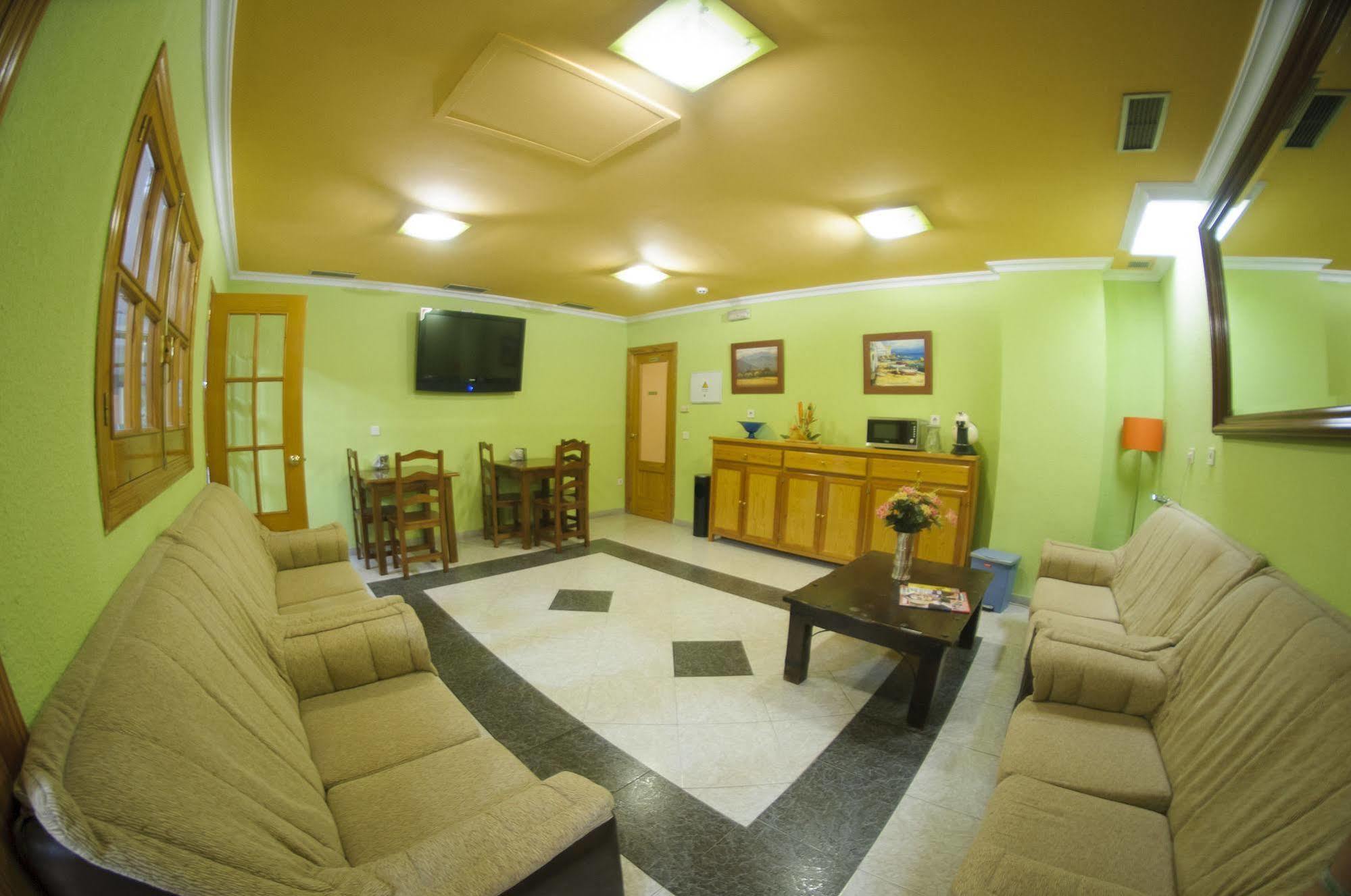 Hotel Lux Aljarafe Mairena del Aljarafe Zewnętrze zdjęcie